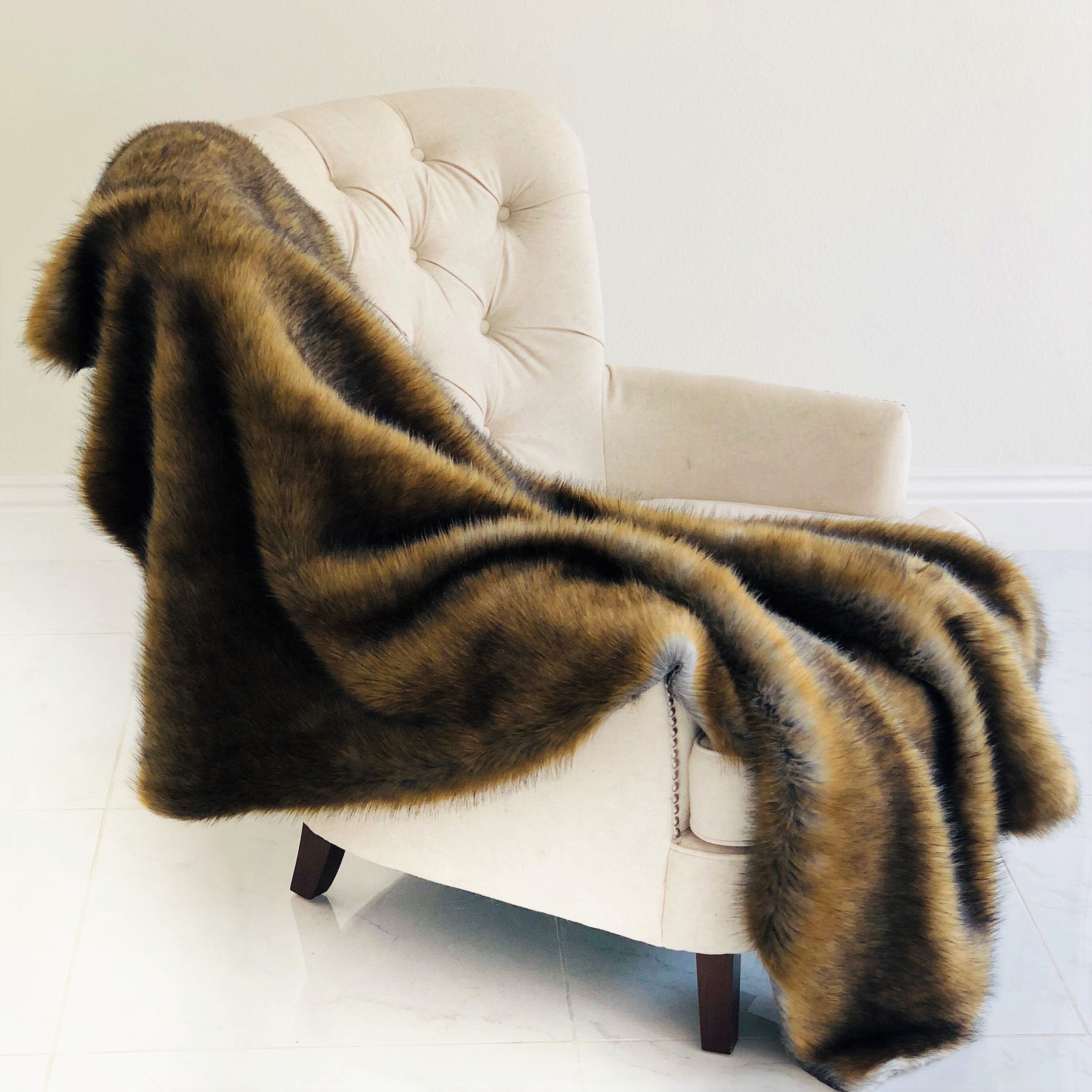 Luxury Grizzly Bear Faux Fur Throw Blanket by Tissavel: Unmatched Softness & Ethical Style