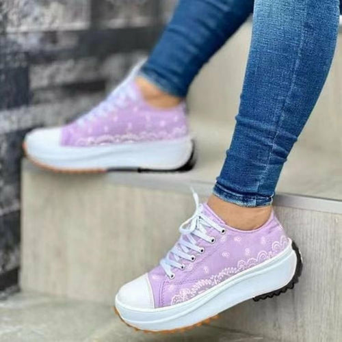 Fashion Sneakers - Step Up Your Style with Comfortable Footwear