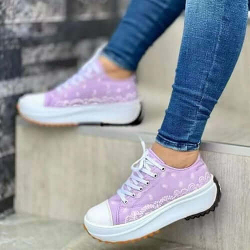 Canvas Women's Sneakers: Trendy & Comfortable Casual Shoes