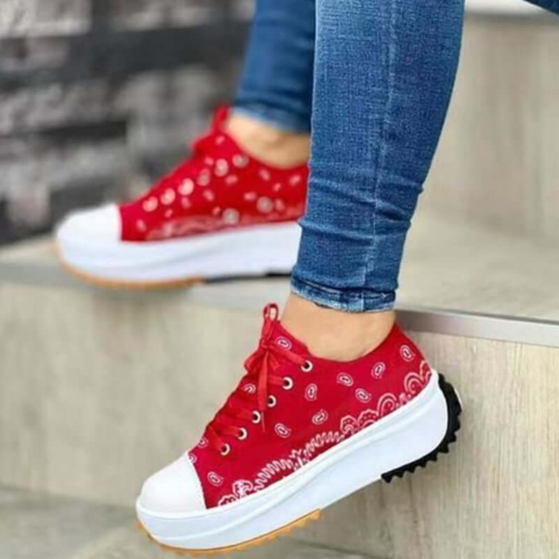 Canvas Women's Sneakers: Trendy & Comfortable Casual Shoes